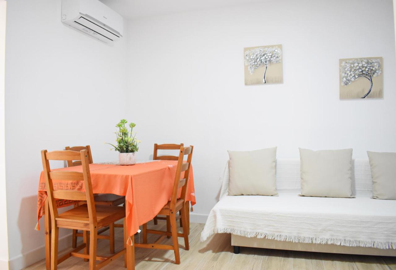 La Arana'S Home: Coqueta Casita Muy Cerca De La Playa Malaga Exterior photo